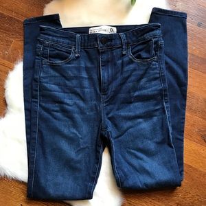 [abercrombie & fitch] NWOT High Waisted Skinny